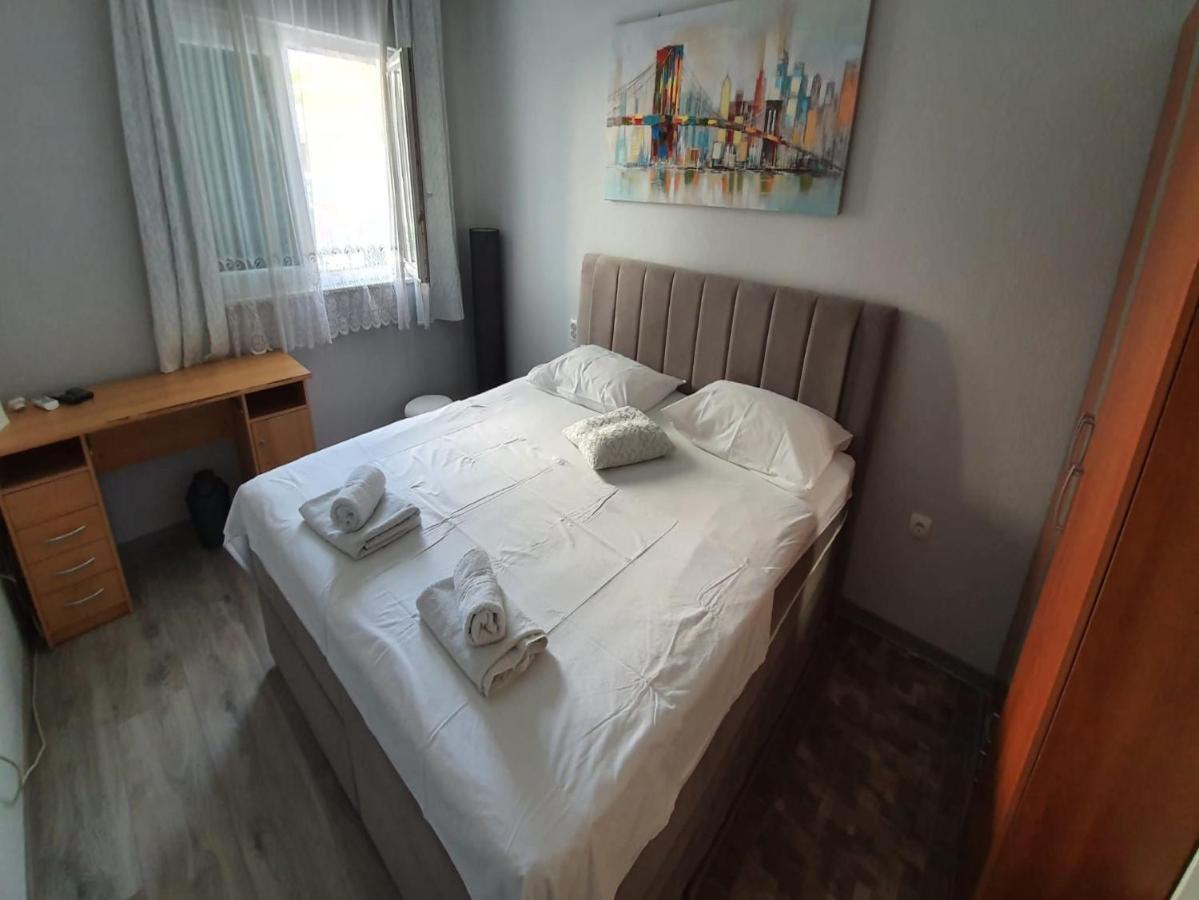 Apartment Miro Каштела Екстер'єр фото